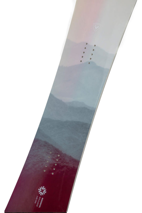 close up a Rossignol Soulside snowboard