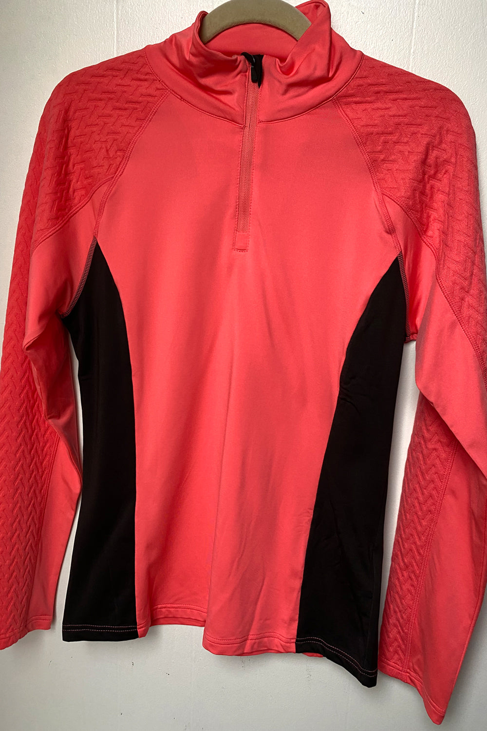 women's Icepeak Faribault midlayer top, pink and black